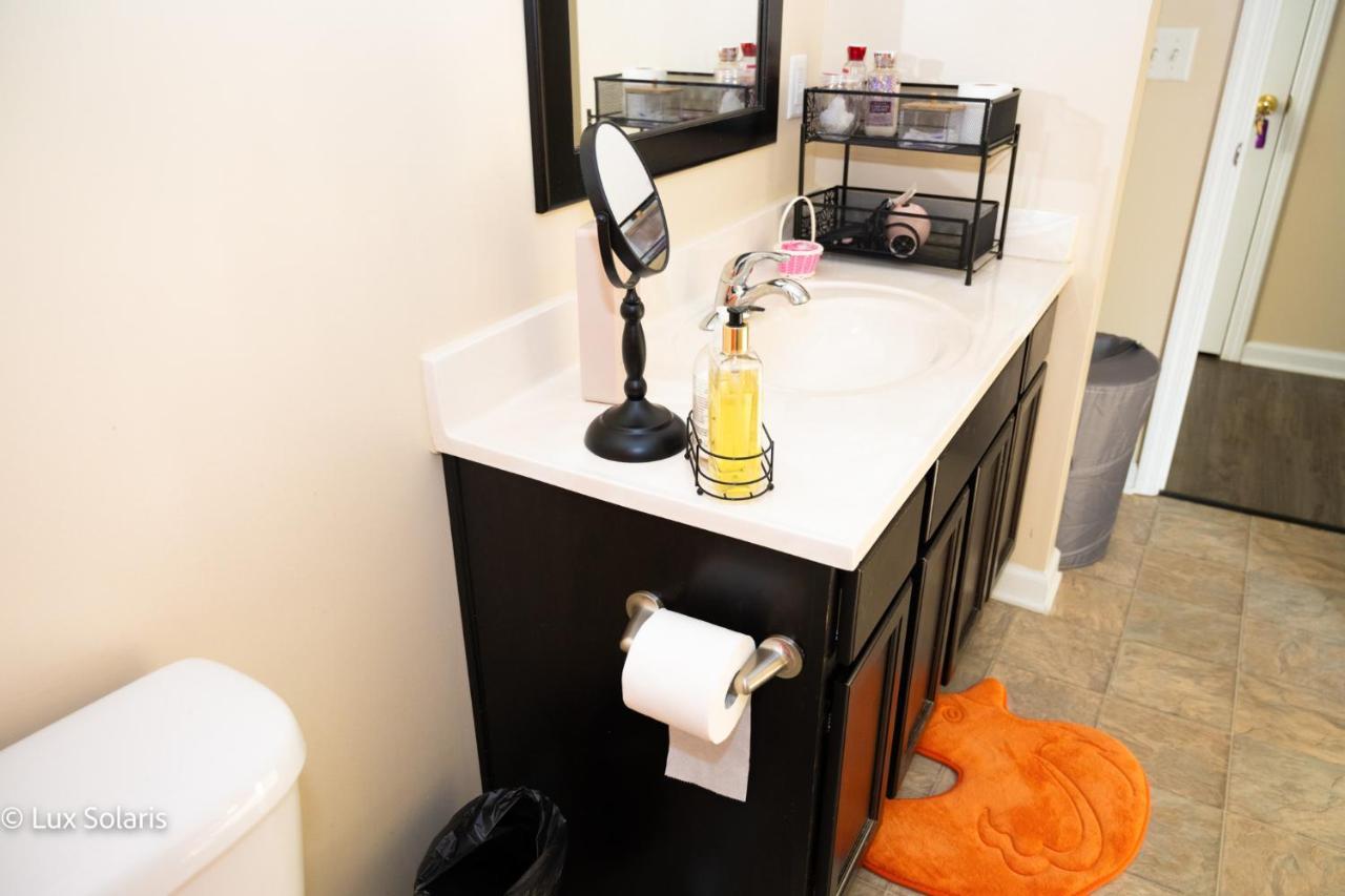 Luxury 3 Bedrooms With King Bed Downtown Indy إنديانابوليس المظهر الخارجي الصورة